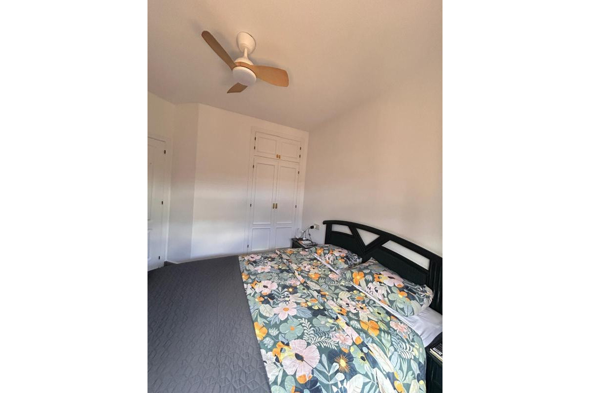 Resale - Bungalow - Torrevieja - torrevieja