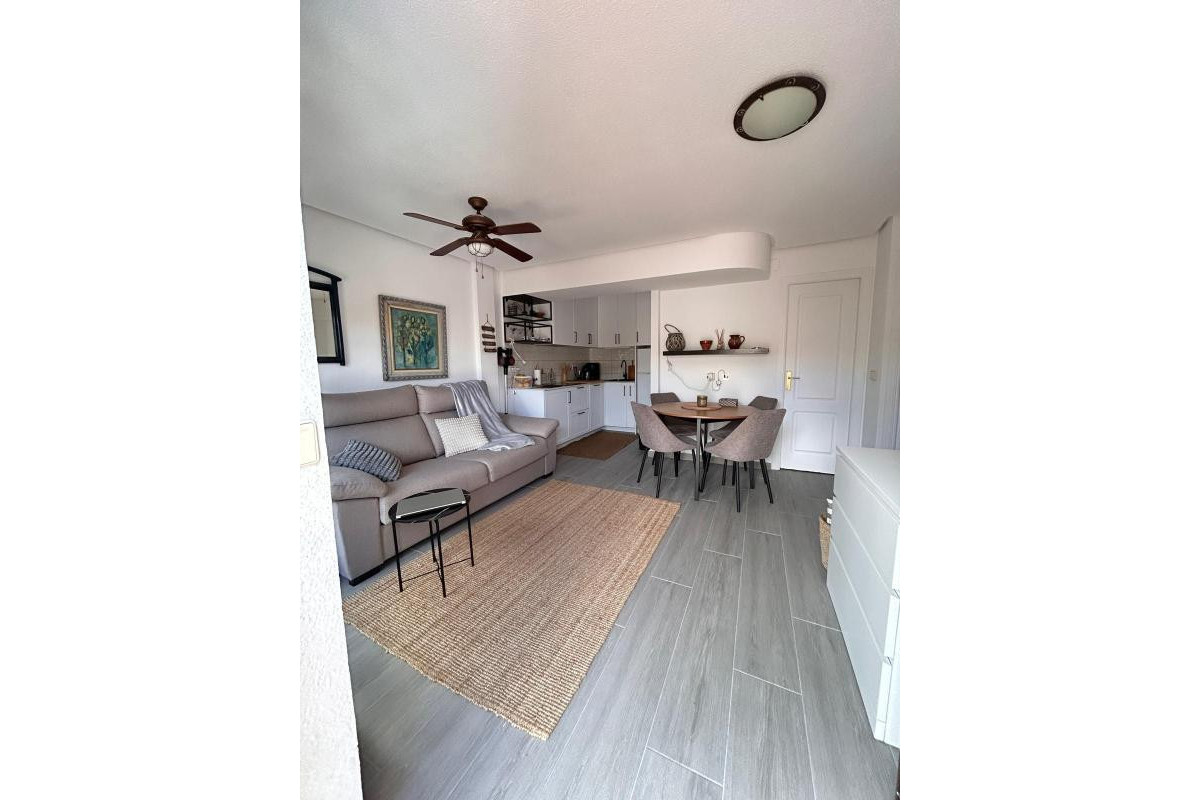 Resale - Bungalow - Torrevieja - torrevieja