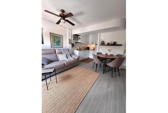 Resale - Bungalow - Torrevieja - torrevieja