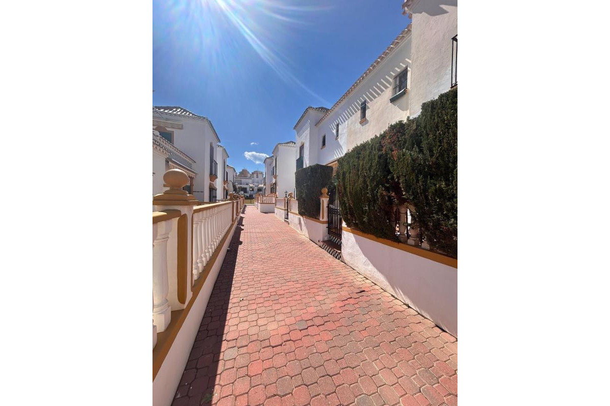 Resale - Bungalow - Torrevieja - torrevieja