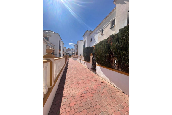Resale - Bungalow - Torrevieja - torrevieja