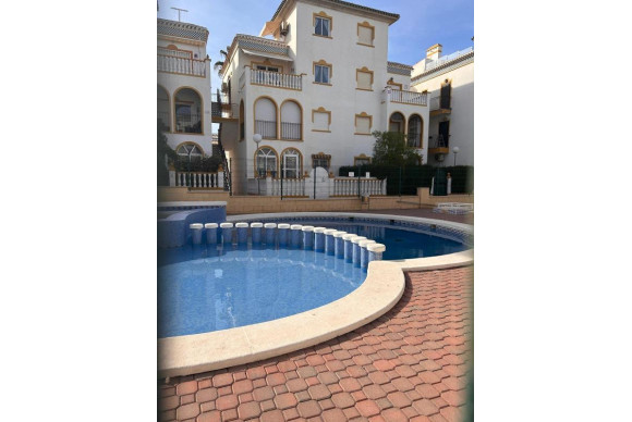 Resale - Bungalow - Torrevieja - torrevieja