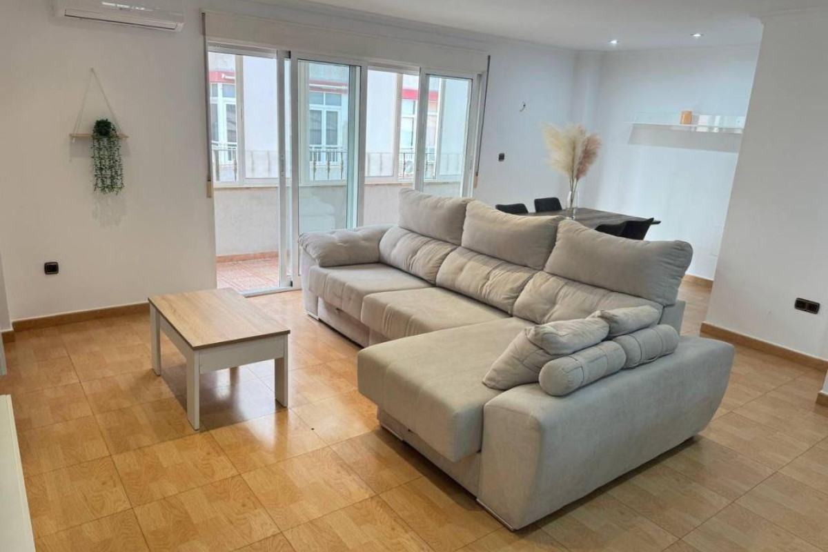 Reventa - Apartamento / piso - Torrevieja - torrevieja