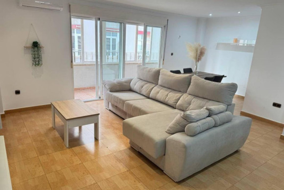Reventa - Apartamento / piso - Torrevieja - torrevieja