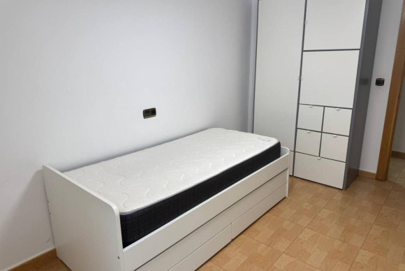 Reventa - Apartamento / piso - Torrevieja - torrevieja