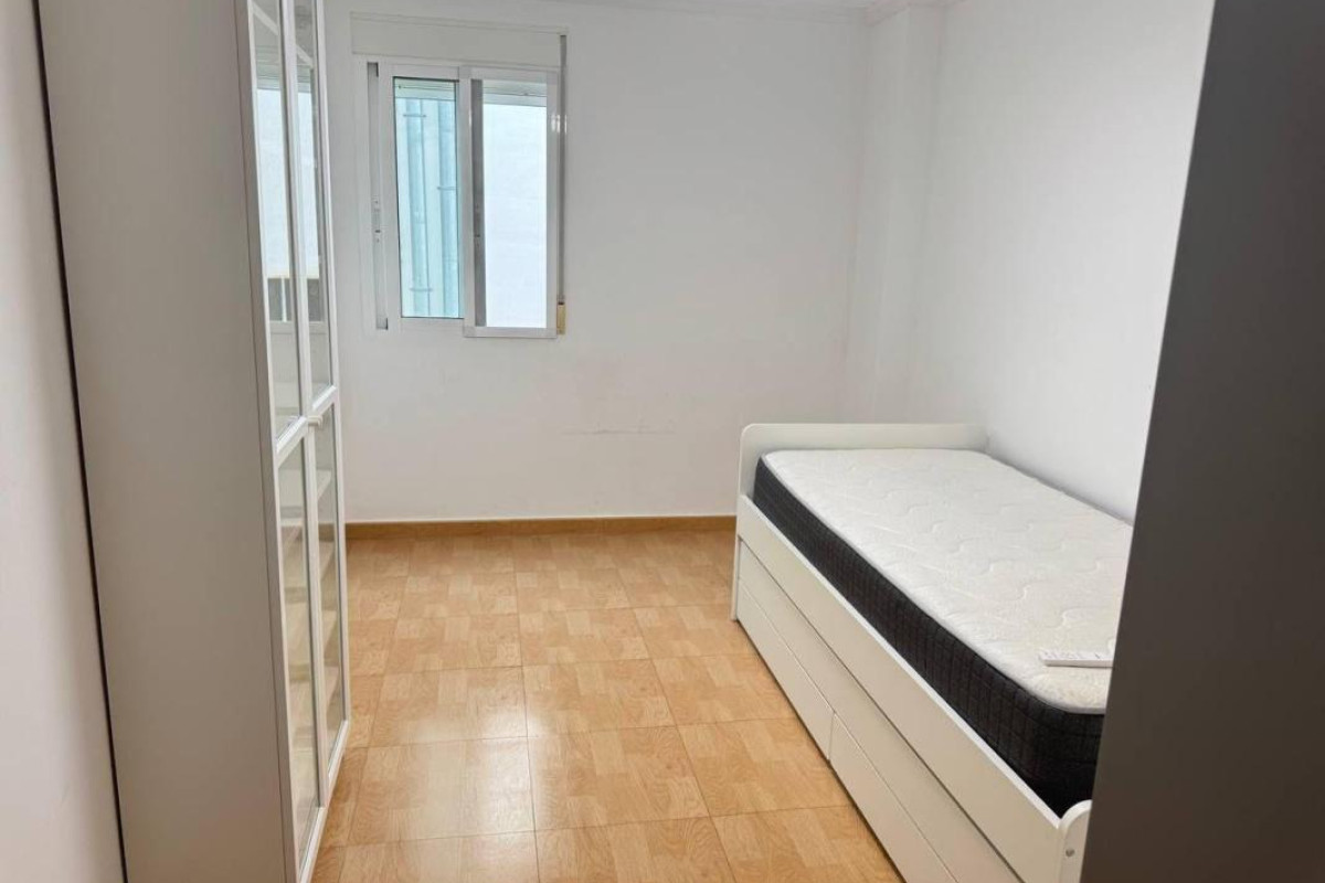 Reventa - Apartamento / piso - Torrevieja - torrevieja