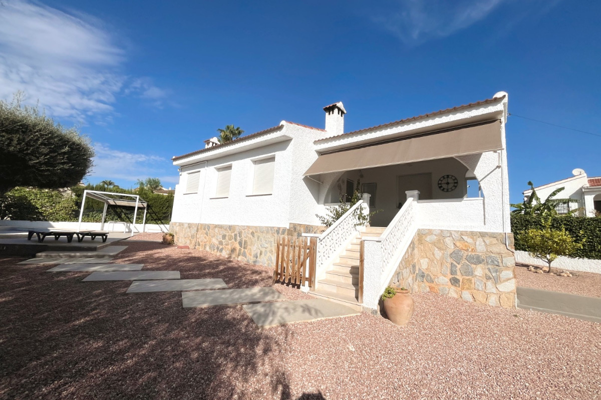 Herverkoop - Vrijstaande Villa - Ciudad Quesada - Central Quesada