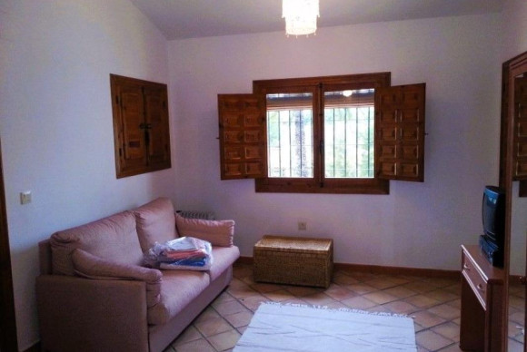 Resale - Villa - Orihuela