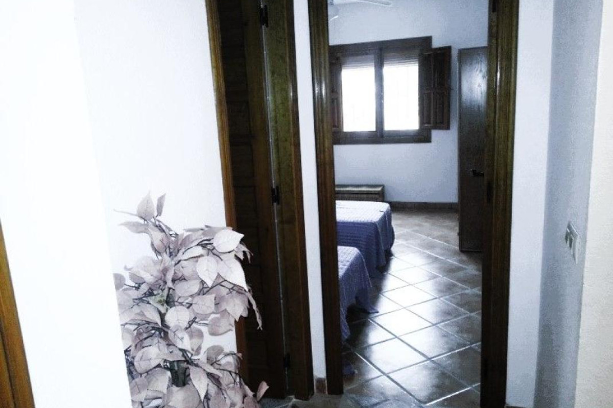 Resale - Villa - Orihuela