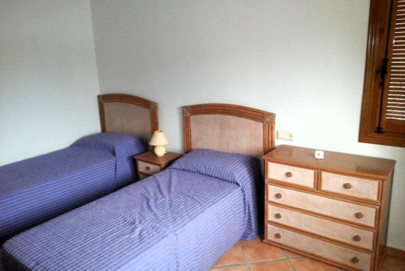 Resale - Villa - Orihuela