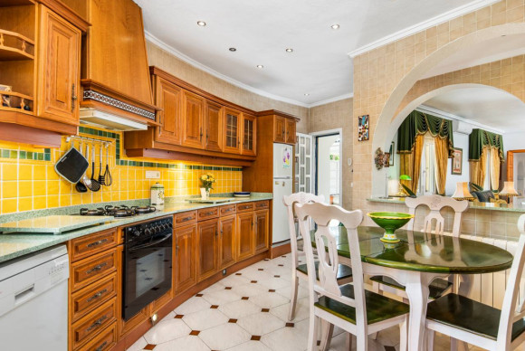 Resale - Villa - Ciudad Quesada