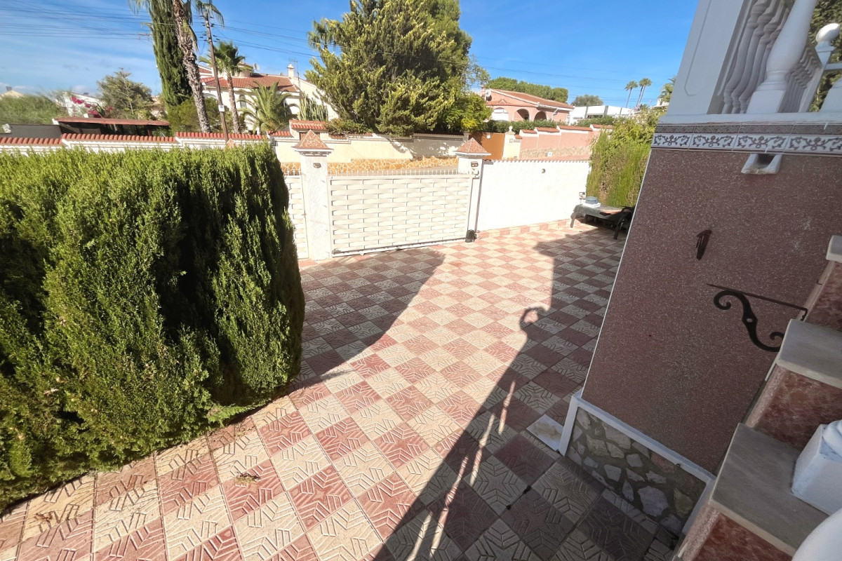 Herverkoop - Vrijstaande Villa - Ciudad Quesada - Central Quesada