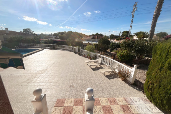 Herverkoop - Vrijstaande Villa - Ciudad Quesada - Central Quesada