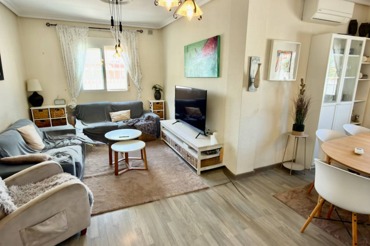 Resale - Villa - Ciudad Quesada