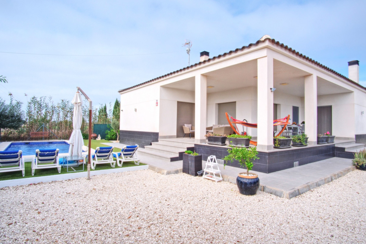 Herverkoop - Landelijke woning - Dolores - Dolores - Country