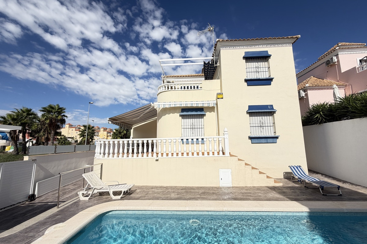 Herverkoop - Vrijstaande Villa - Orihuela Costa - El Galan