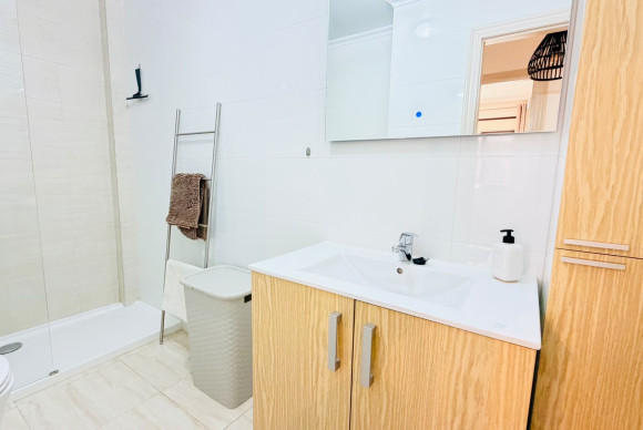 Herverkoop - Quad Woning - Daya Vieja - Daya Vieja - Town