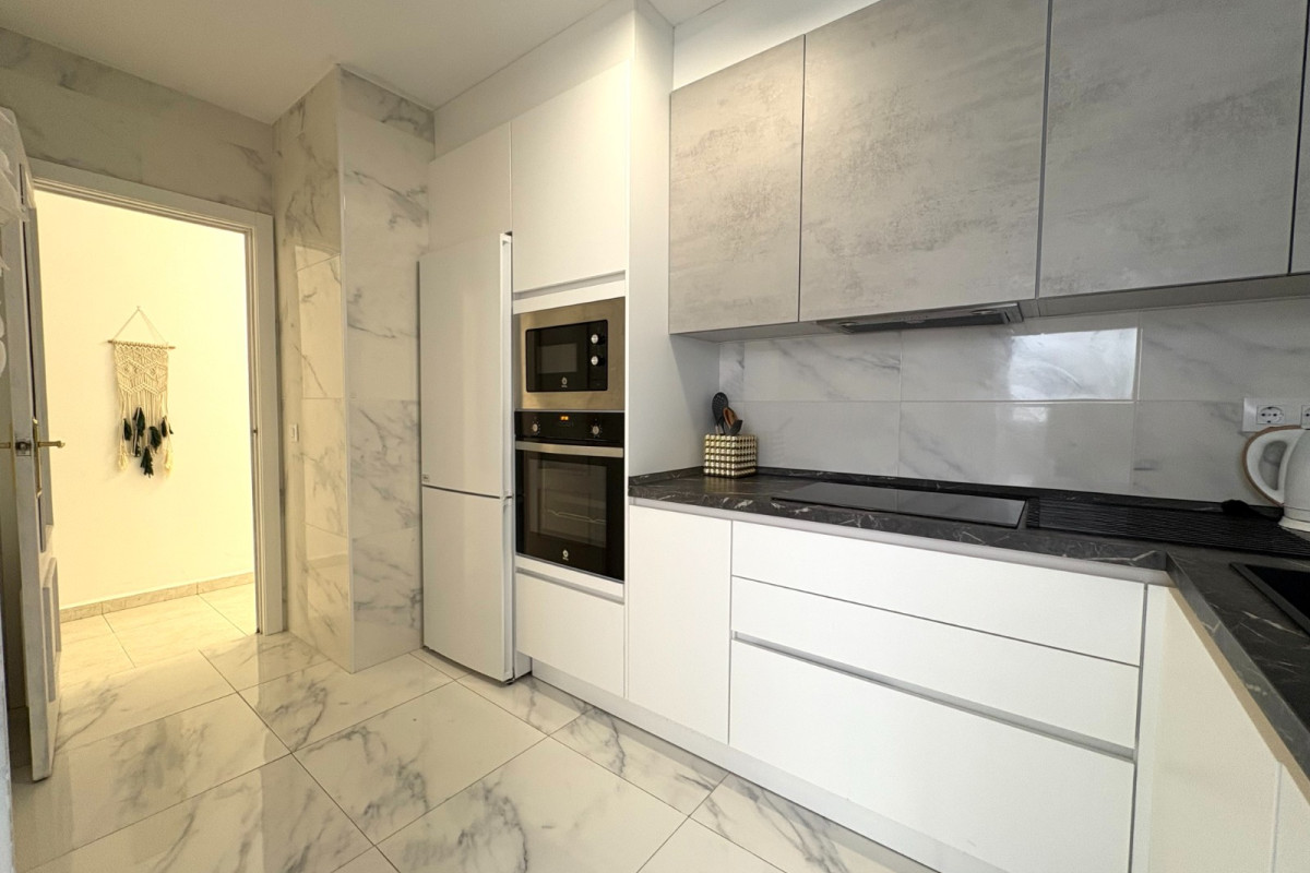 Herverkoop - Apartment / flat - Denia - Center