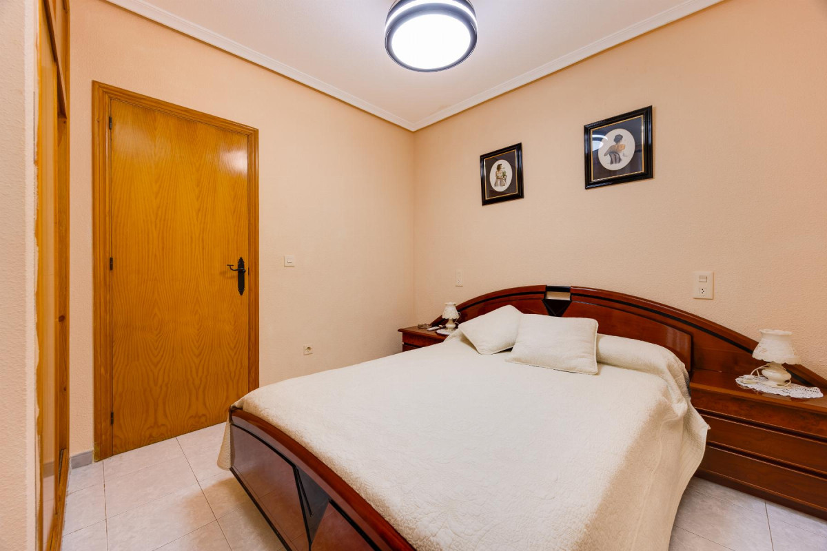 Herverkoop - Appartement  - Torrevieja - Playa del Cura
