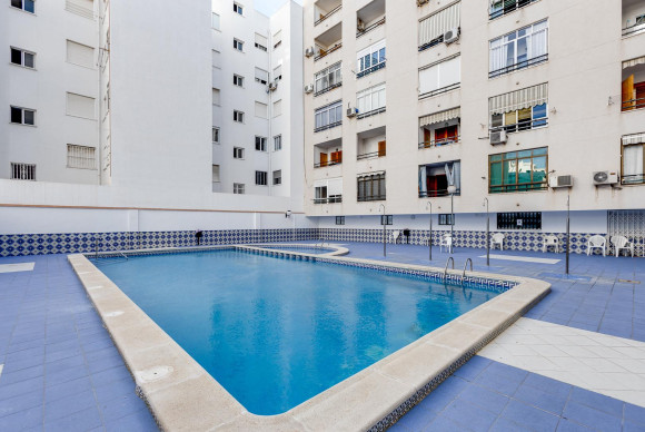 Herverkoop - Appartement  - Torrevieja - Playa del Cura