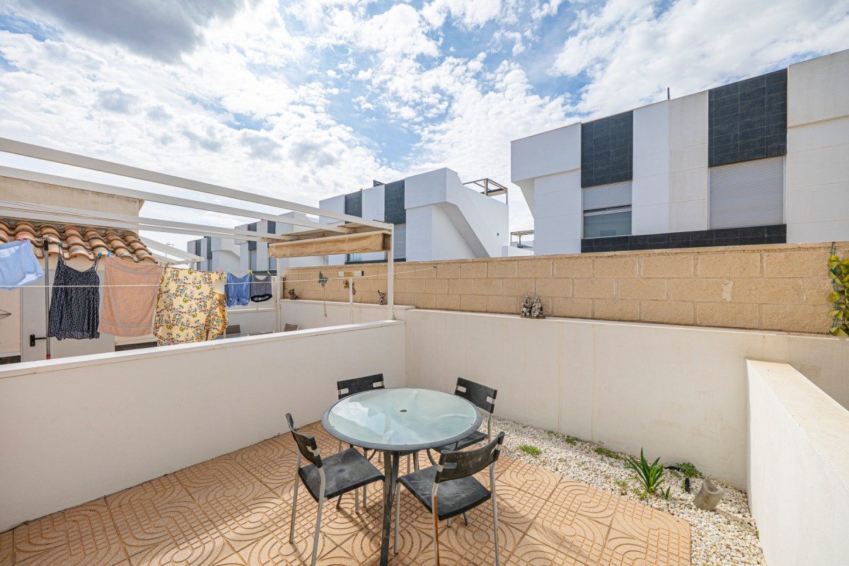 Resale - Townhouse - Ciudad Quesada - Doña Pepa