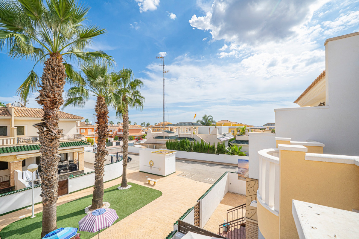 Resale - Townhouse - Ciudad Quesada - Doña Pepa