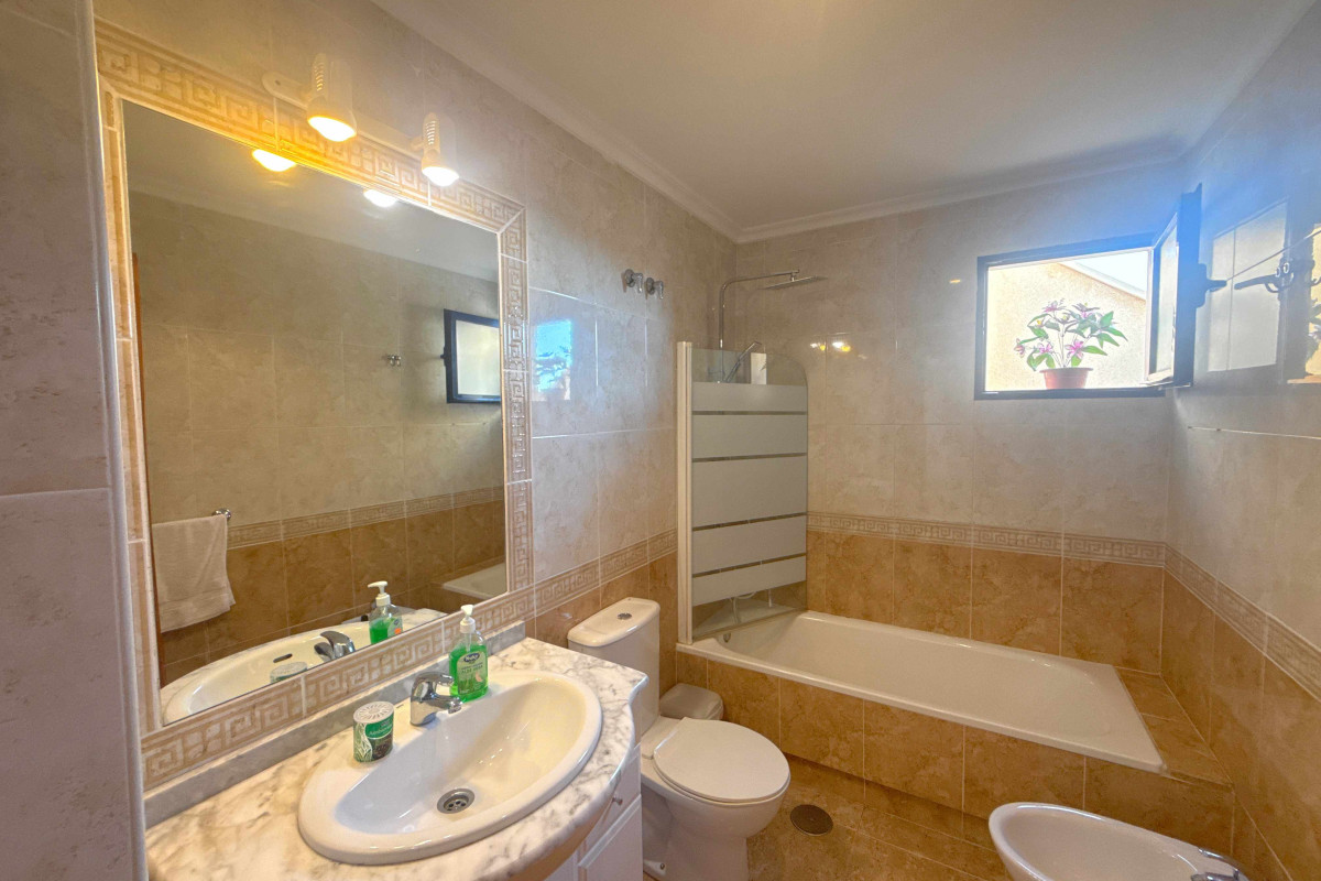 Resale - Apartment  - Orihuela Costa - Cabo Roig