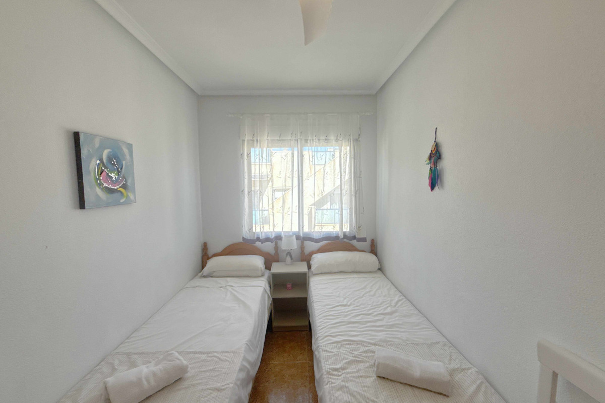 Resale - Apartment  - Orihuela Costa - Cabo Roig