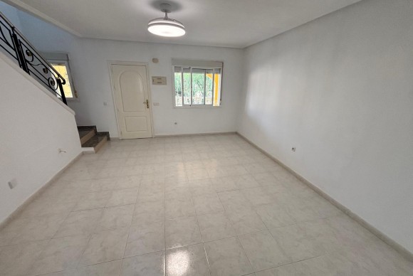 Reventa - Adosado - Benijofar - Monte Azul