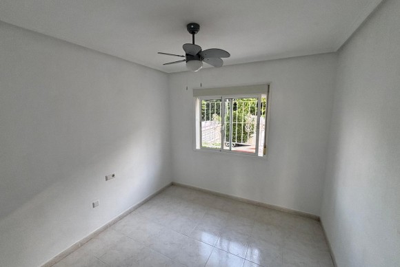 Reventa - Adosado - Benijofar - Monte Azul