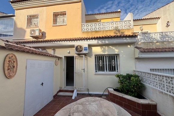 Reventa - Adosado - Benijofar - Monte Azul