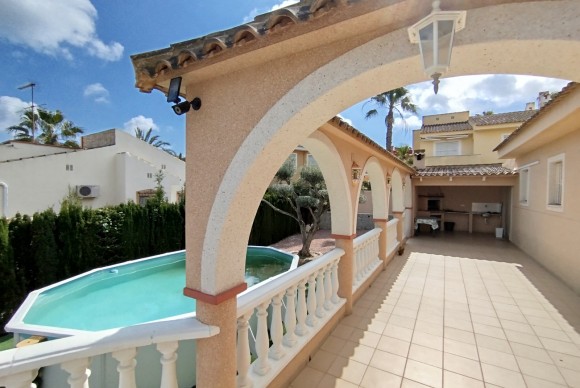 Herverkoop - Vrijstaande Villa - Ciudad Quesada - Pueblo Lucero