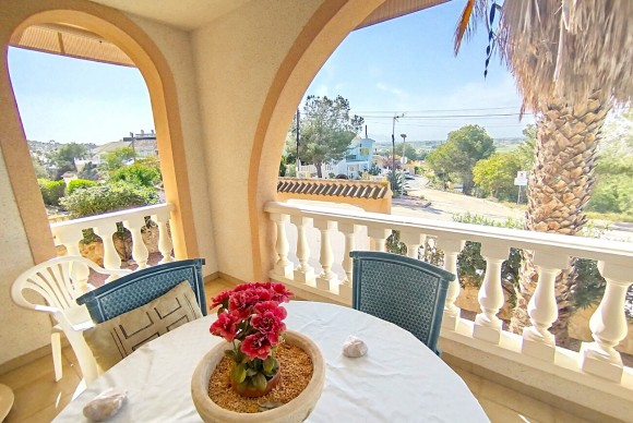 Herverkoop - Vrijstaande Villa - Ciudad Quesada - Pueblo Lucero