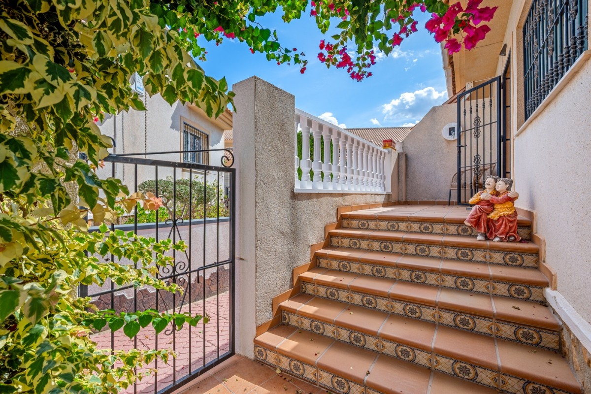 Resale - Semi Detached Villa - Ciudad Quesada - Ciudad Quesada - Town