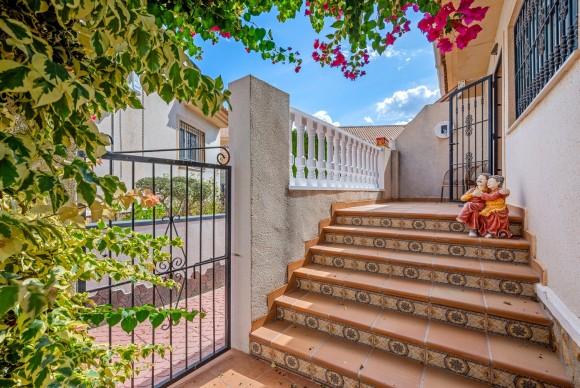 Resale - Semi Detached Villa - Ciudad Quesada - Ciudad Quesada - Town