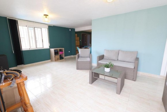 Resale - Villa - San Miguel de Salinas