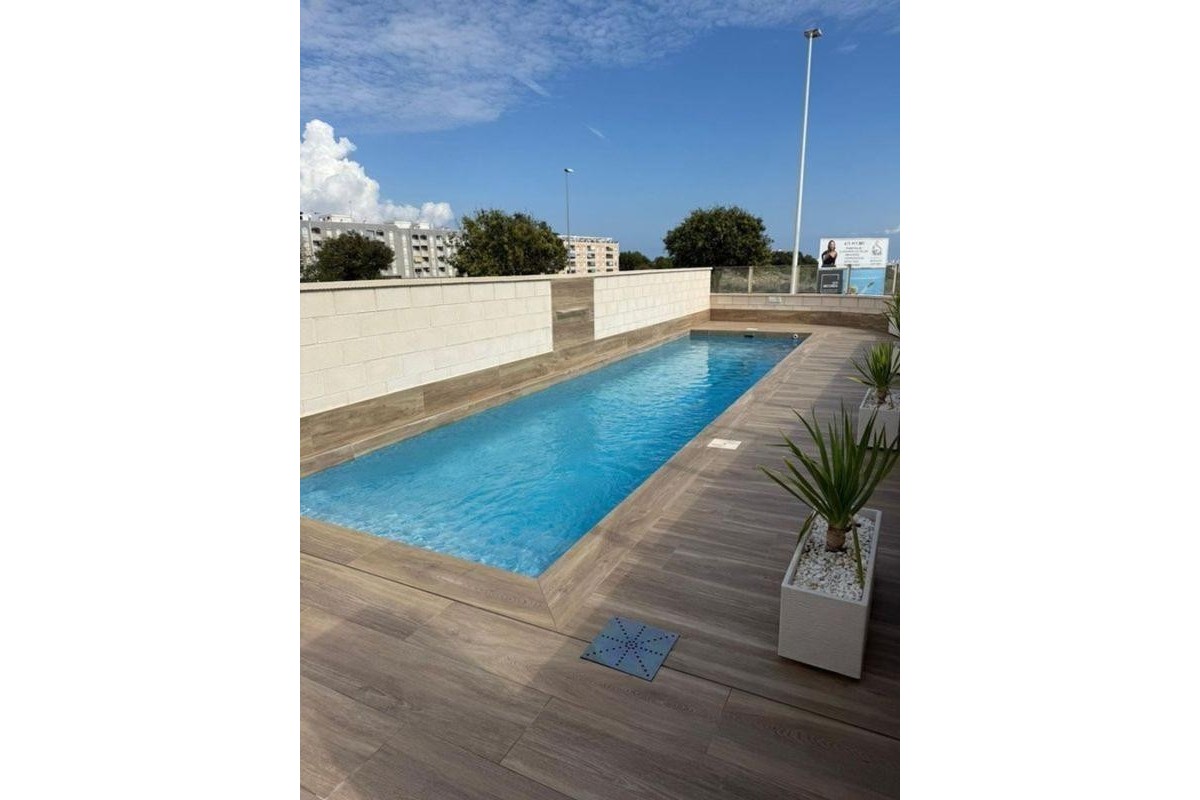 Resale - Villa - Guardamar del Segura