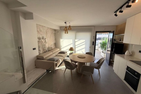Resale - Villa - Guardamar del Segura