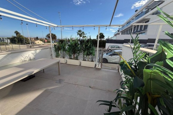 Resale - Villa - Guardamar del Segura
