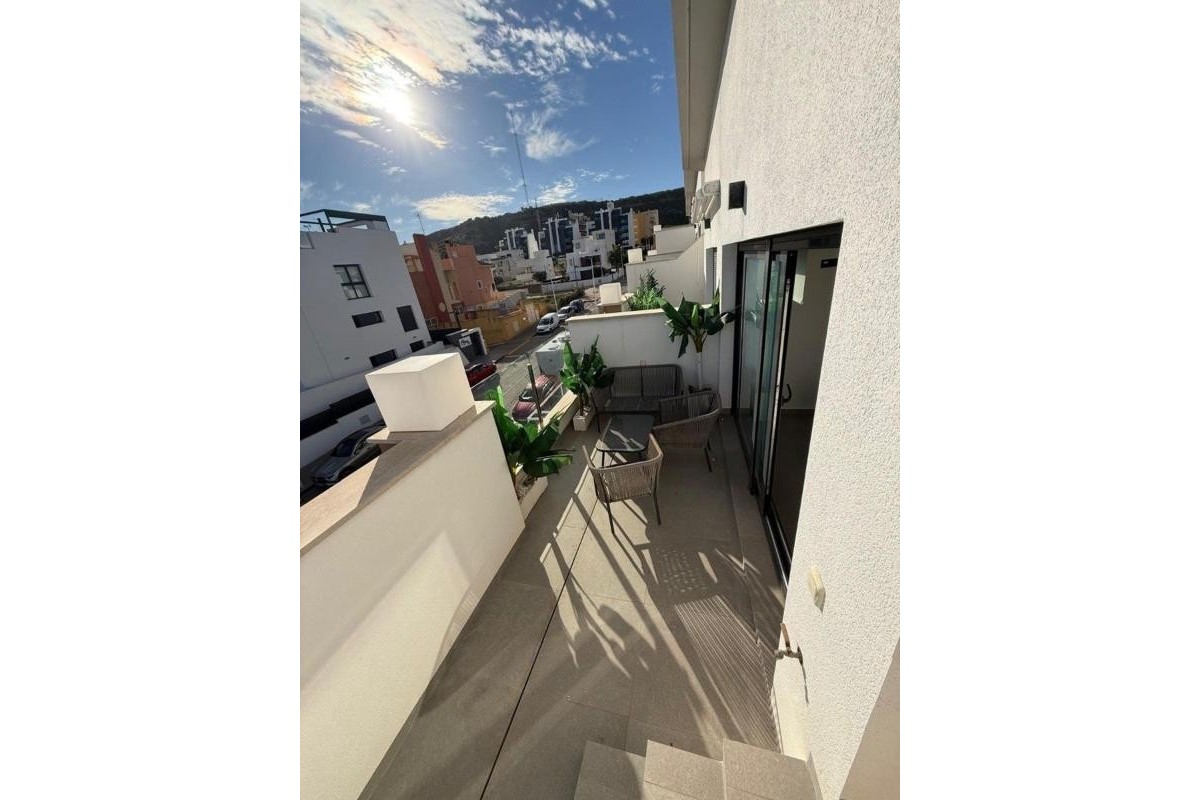 Resale - Villa - Guardamar del Segura