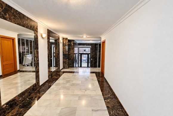 Revente - Appartement - Torrevieja - torrevieja