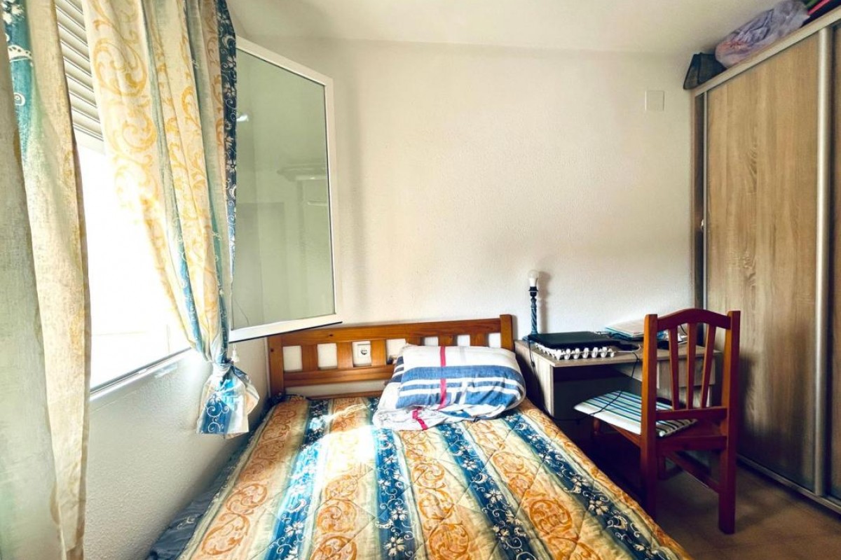 Reventa - Apartamento / piso - Torrevieja - torrevieja