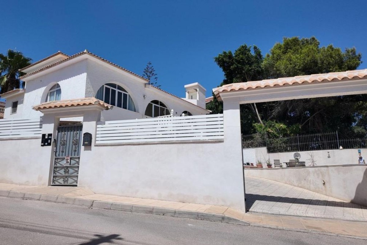Resale - casas - San Miguel de Salinas