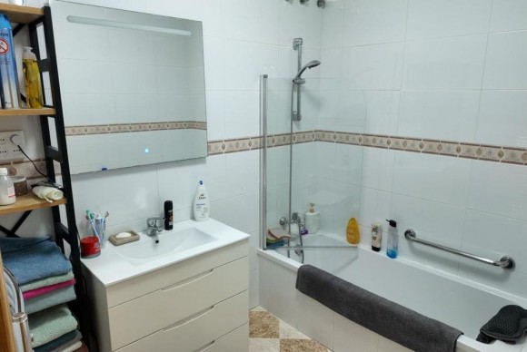 Resale - casas - San Miguel de Salinas