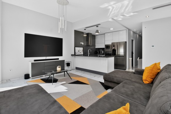 Resale - Villa - Villamartin