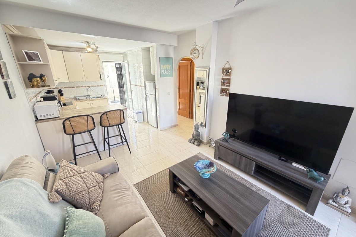 Resale - Apartment  - V