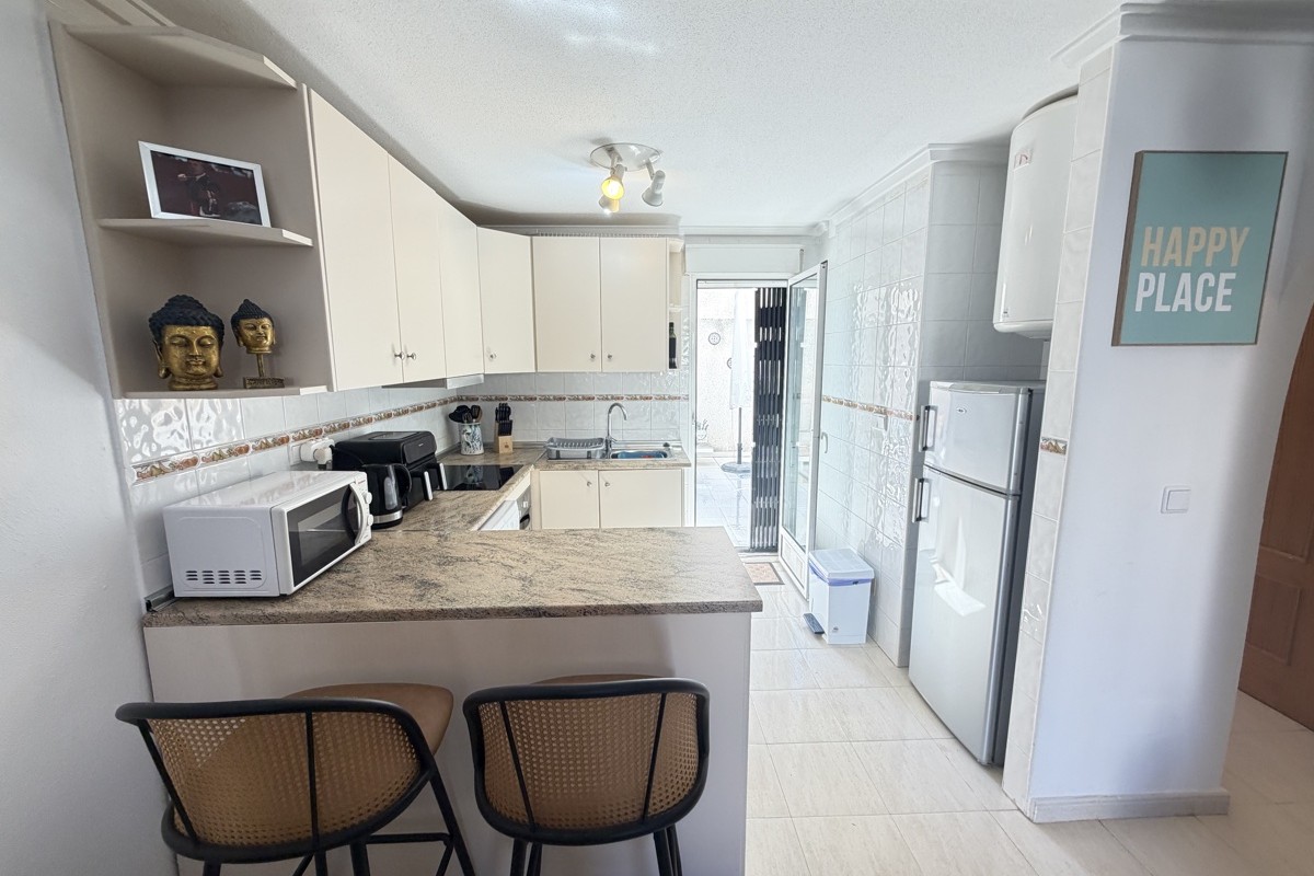 Resale - Apartment  - V