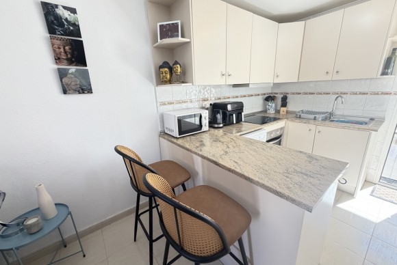 Resale - Apartment  - V