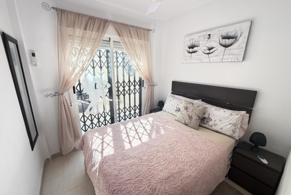 Resale - Apartment  - V