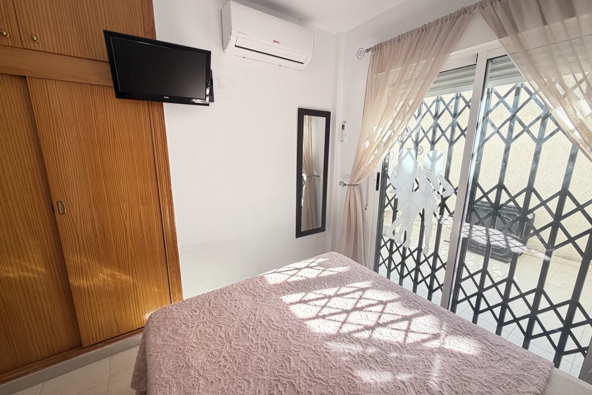 Resale - Apartment  - V